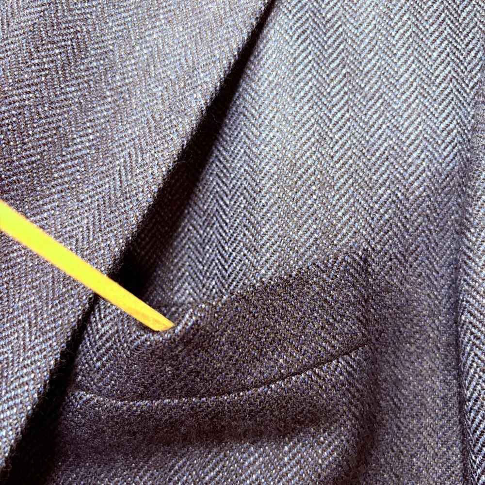 Vtg Bill Blass Blazer Mens 40L Navy Blue Herringbone Wool Two Button Sport Coat